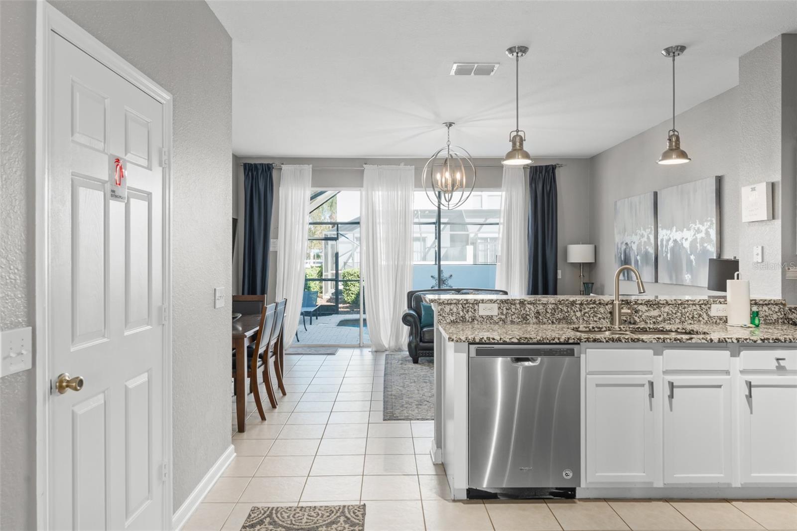 Townhouse at 7681 SIR KAUFMANN CT, KISSIMMEE, photo 6 of 38