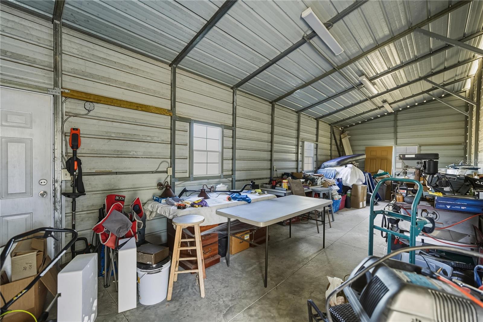 Workshop storage - 6081 W PELL PL, DUNNELLON