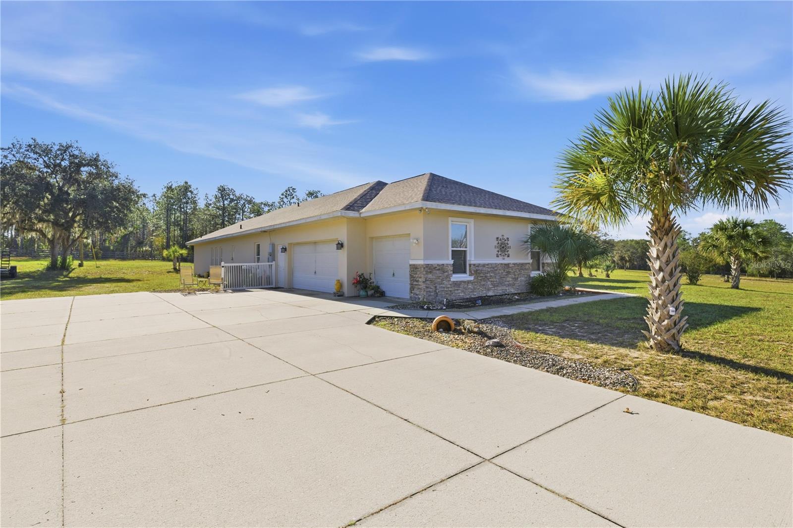 Single Family Residence at 6081 W PELL PL, DUNNELLON, photo 69 of 70