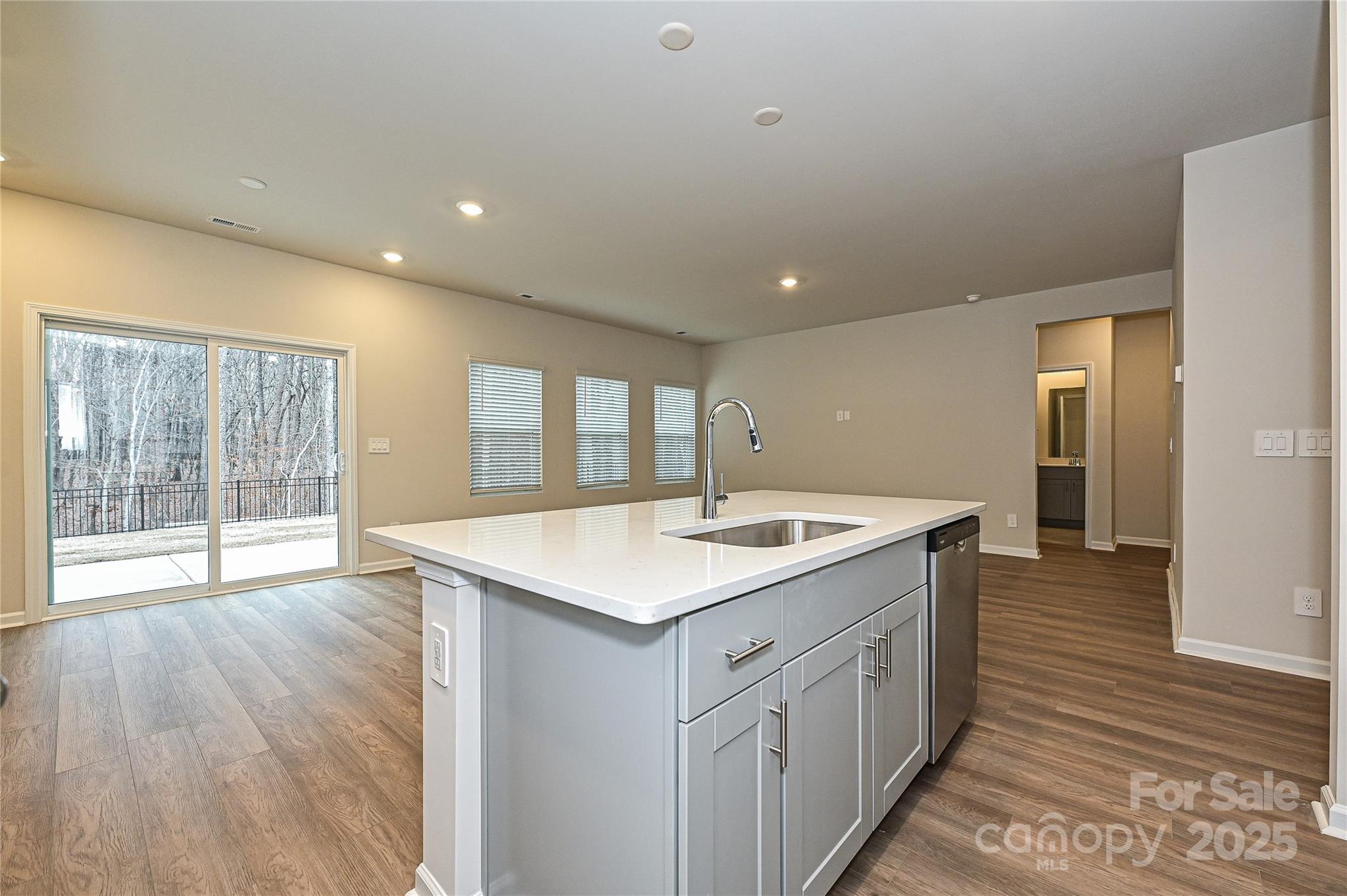 Single Family Residence at 2101 Sunflower Circle, Newton, photo 7 of 20