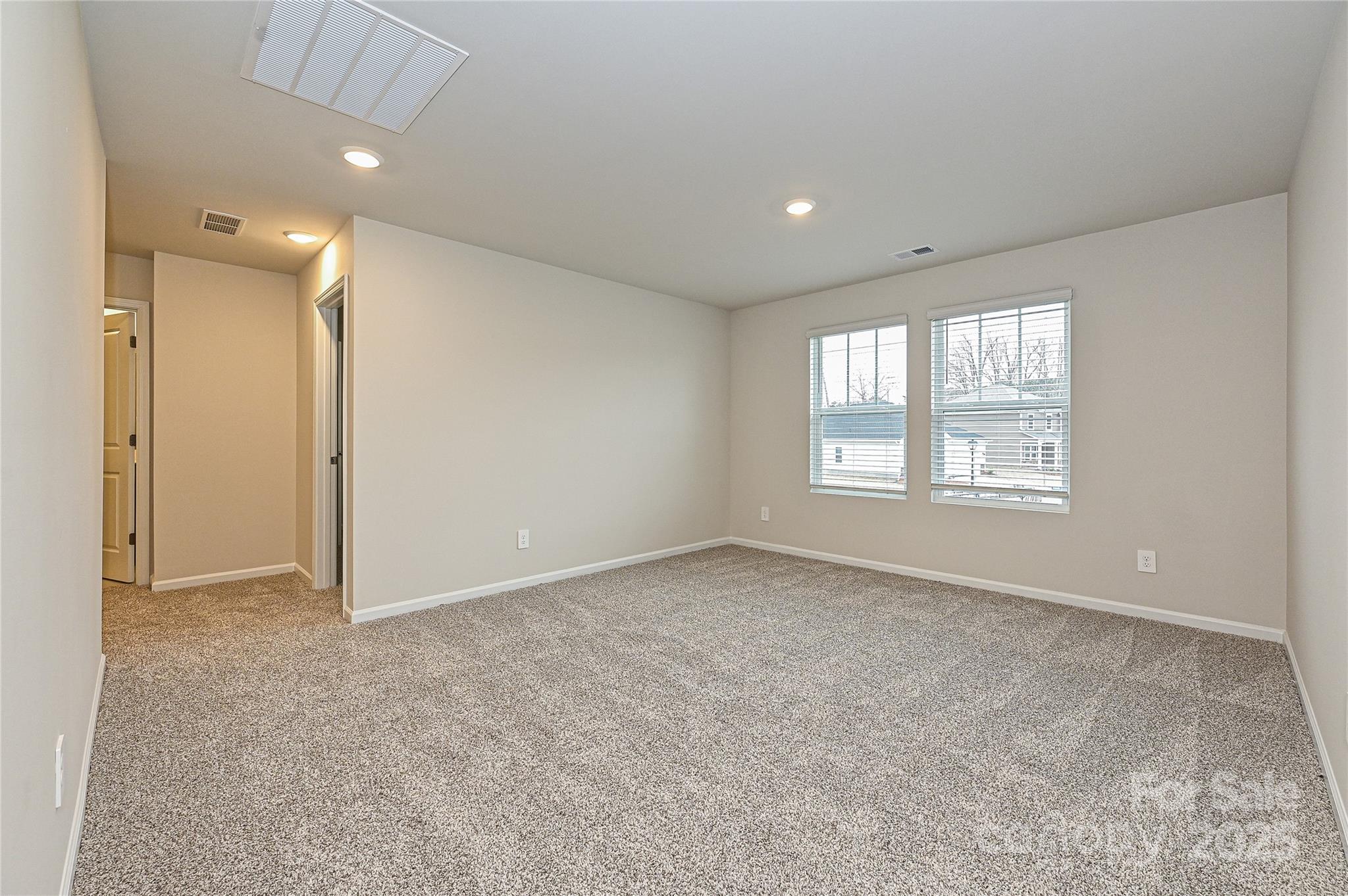 Single Family Residence at 2101 Sunflower Circle, Newton, photo 12 of 20
