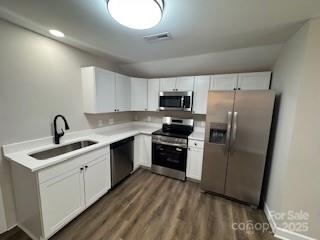 Single Family Residence at 332 Arlington Circle NW, Lenoir, photo 5 of 15