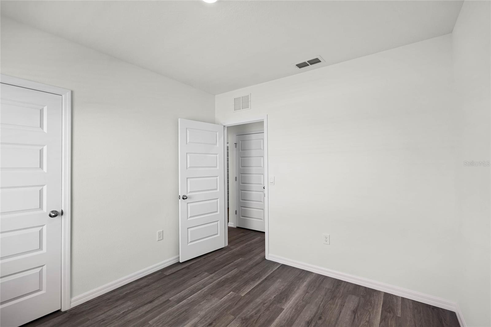 Single Family Residence at 1726 HUMMINGBIRD RD, WINTER HAVEN, photo 19 of 28