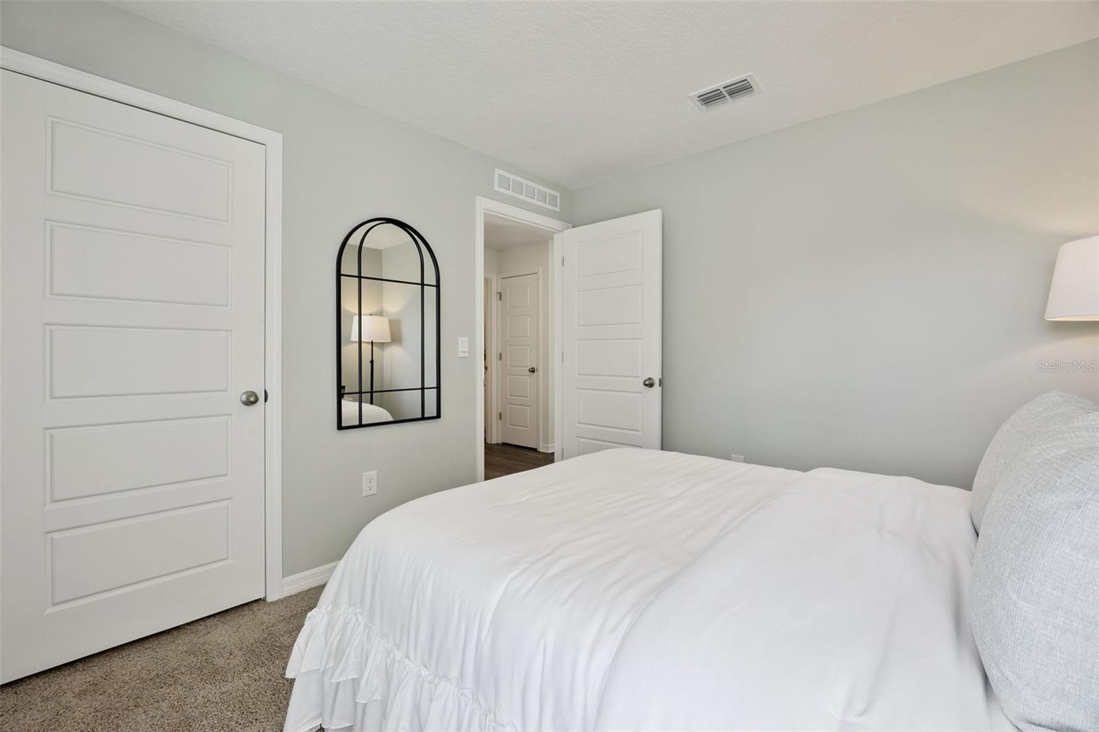 Single Family Residence at 3105 FIREBRUSH LN, WINTER HAVEN, photo 19 of 29