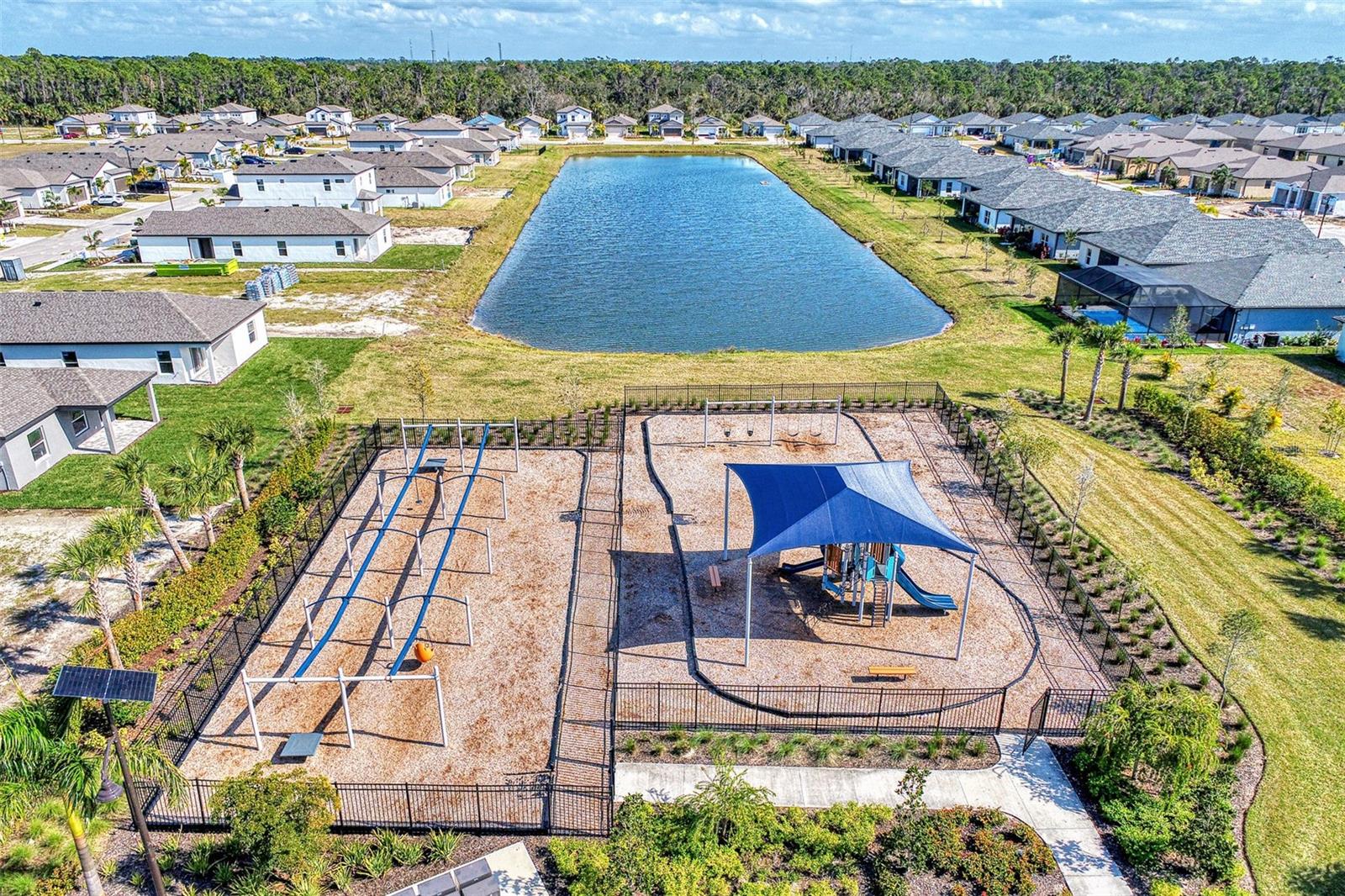 Plenty of activities the whole family can enjoy! - 1932 W ISLES RD, PORT CHARLOTTE
