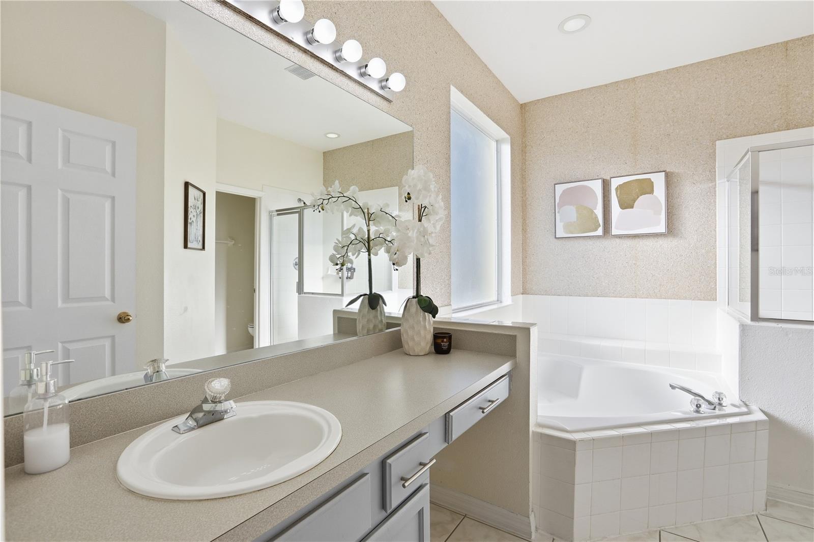 Single Family Residence at 8490 OASIS KEY CV, KISSIMMEE, photo 23 of 49