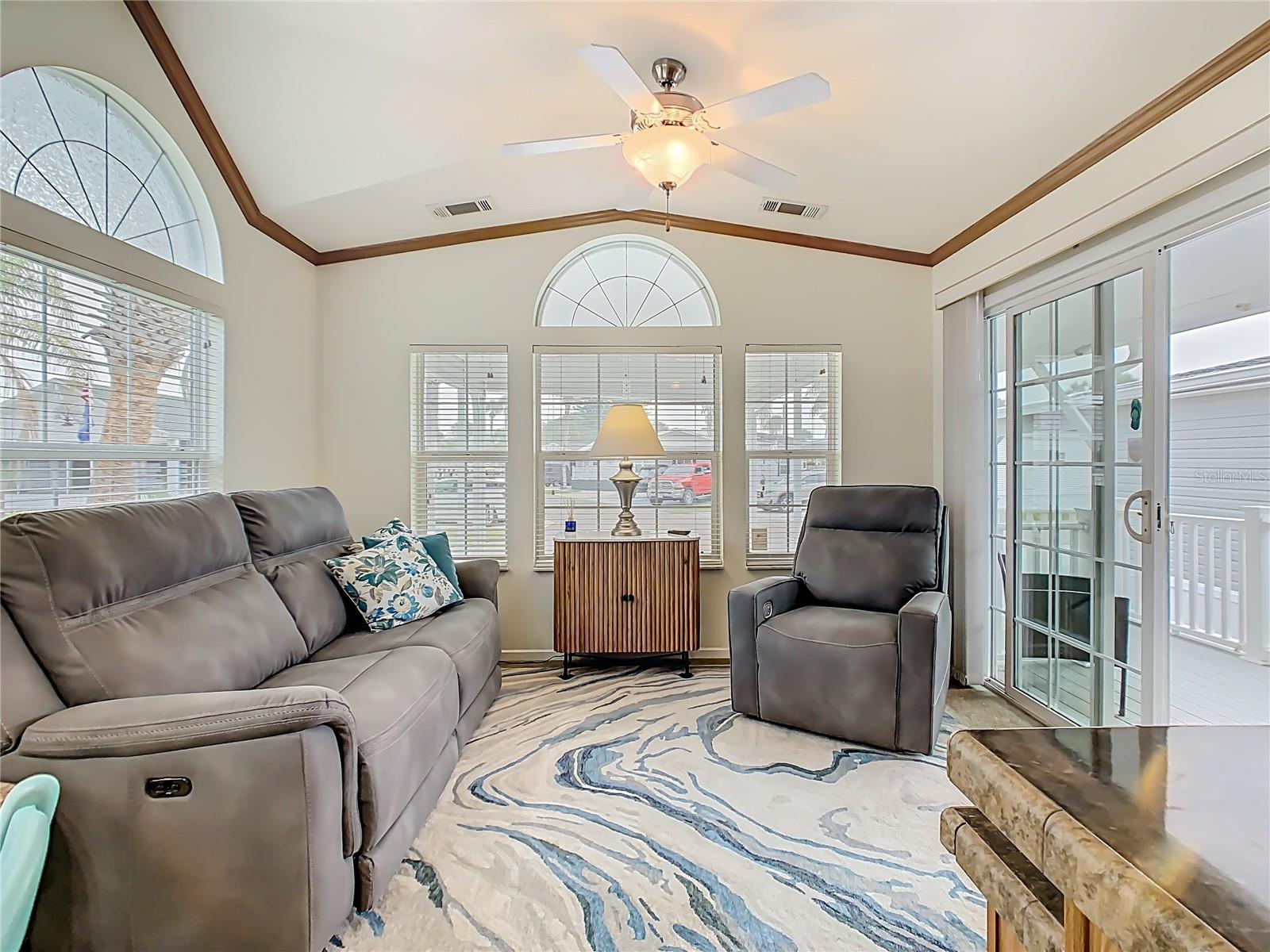 Manufactured Home at 9000 US HWY 192 #324, CLERMONT, photo 14 of 35