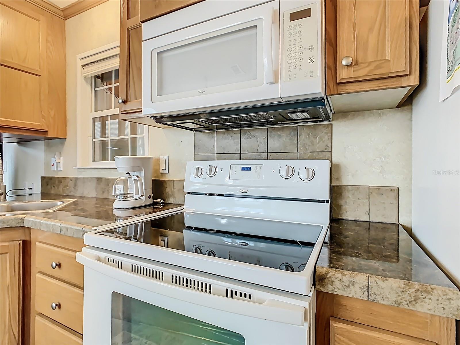 Manufactured Home at 9000 US HWY 192 #324, CLERMONT, photo 17 of 35