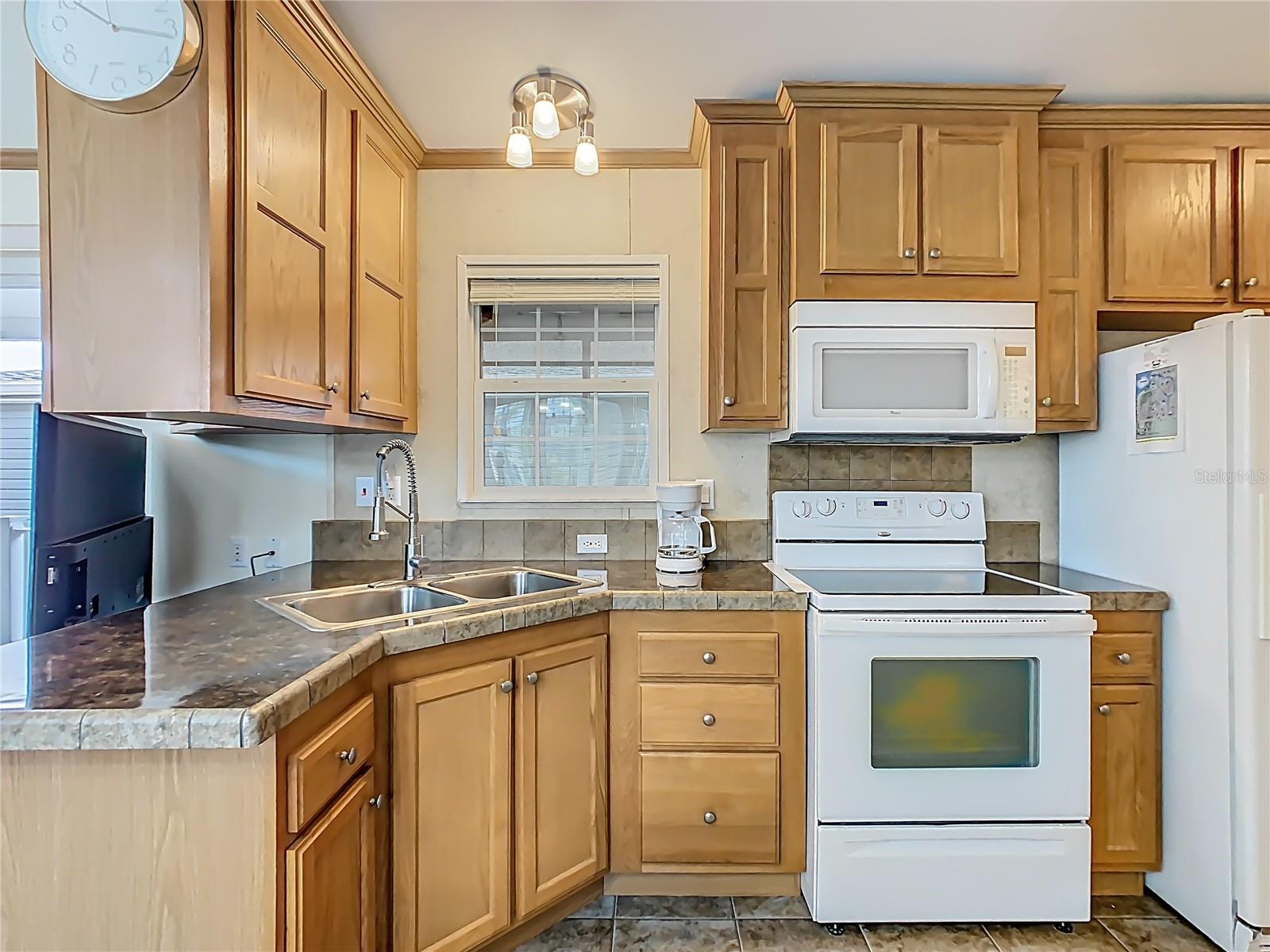 Manufactured Home at 9000 US HWY 192 #324, CLERMONT, photo 18 of 35