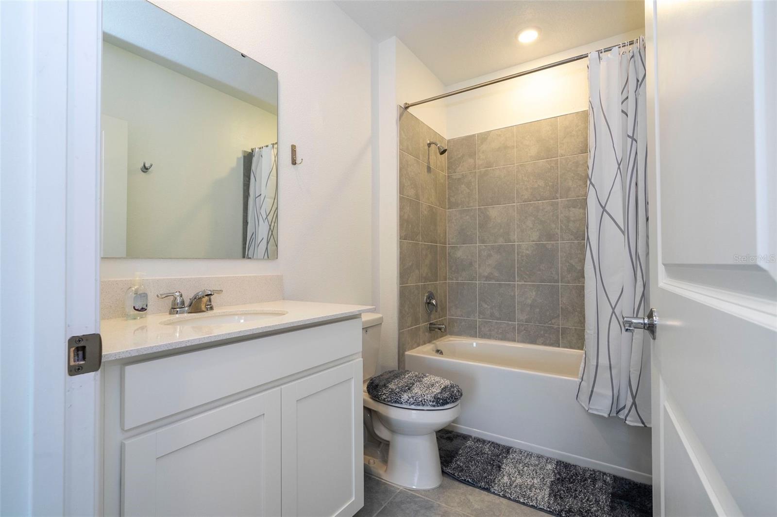 Single Family Residence at 668 DARING DR, DAVENPORT, photo 22 of 48