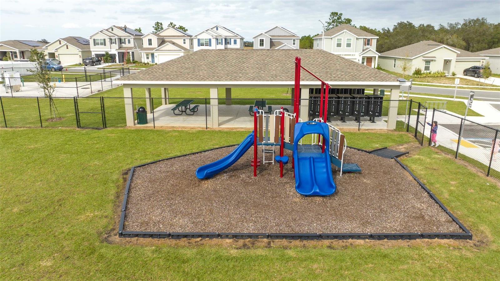 Single Family Residence at 668 DARING DR, DAVENPORT, photo 44 of 48
