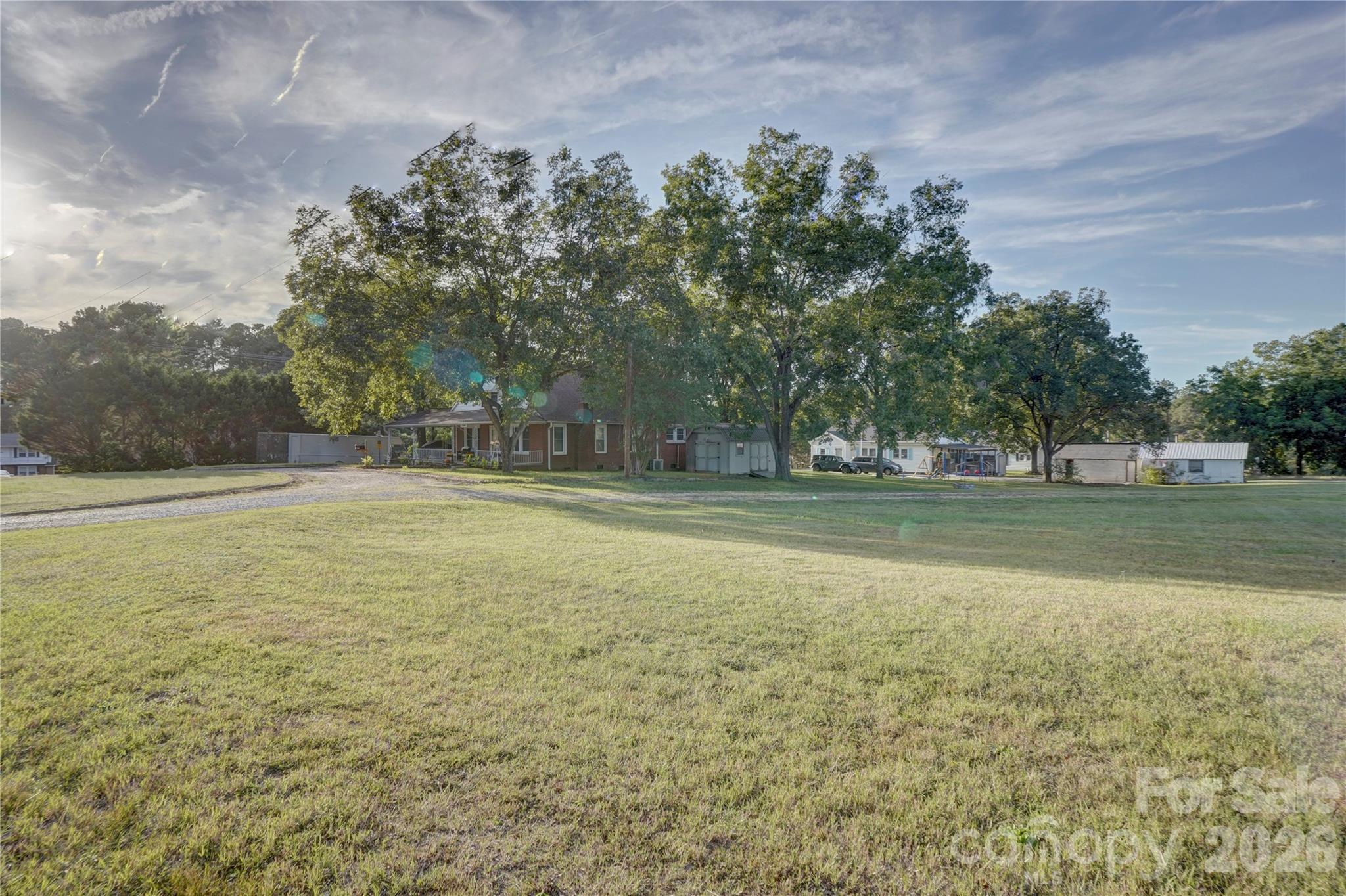 Huge Yard! - 2495 Centergrove Road, Kannapolis