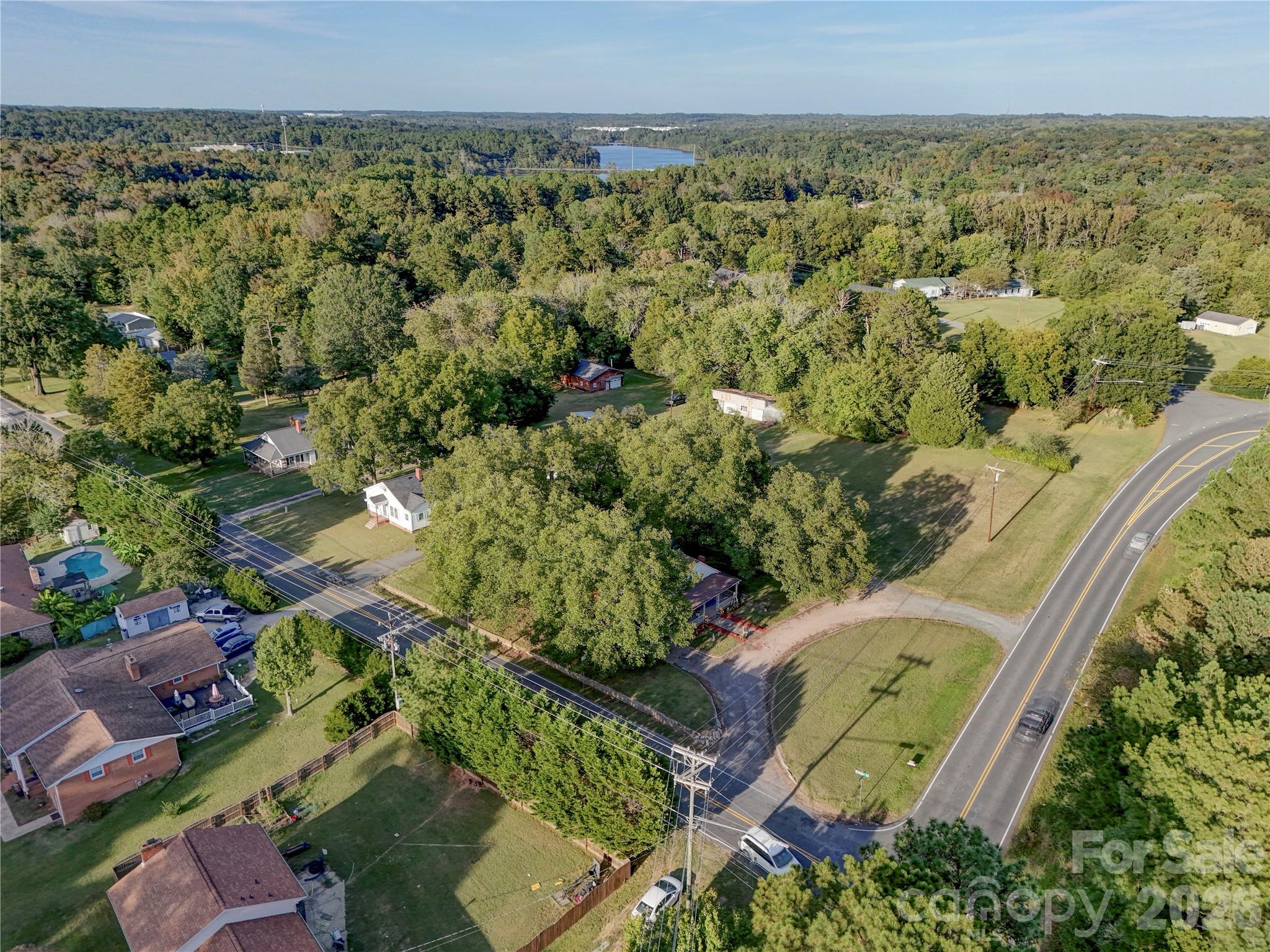Single Family Residence at 2495 Centergrove Road, Kannapolis, photo 31 of 37