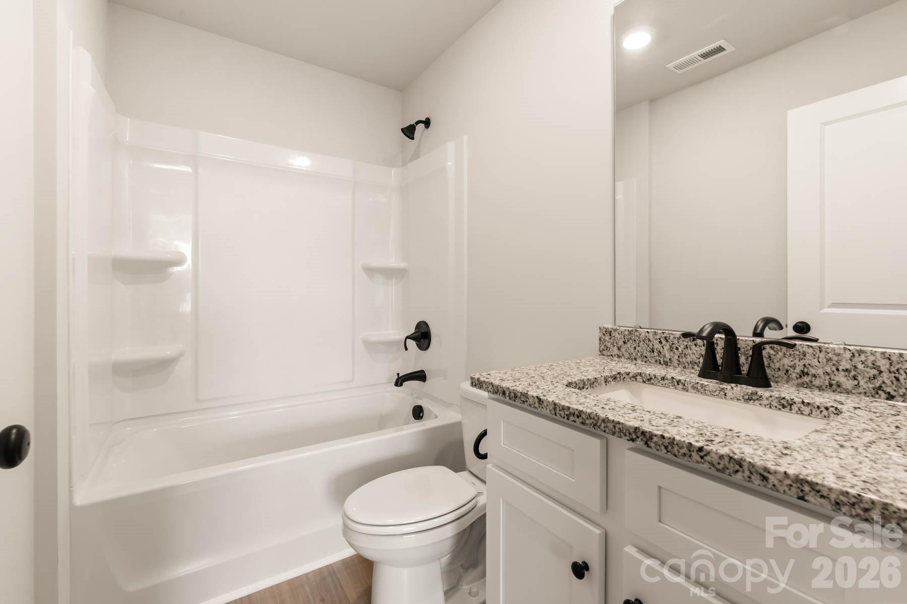 Single Family Residence at 1046 Jonestown Road, Winston Salem, photo 14 of 23