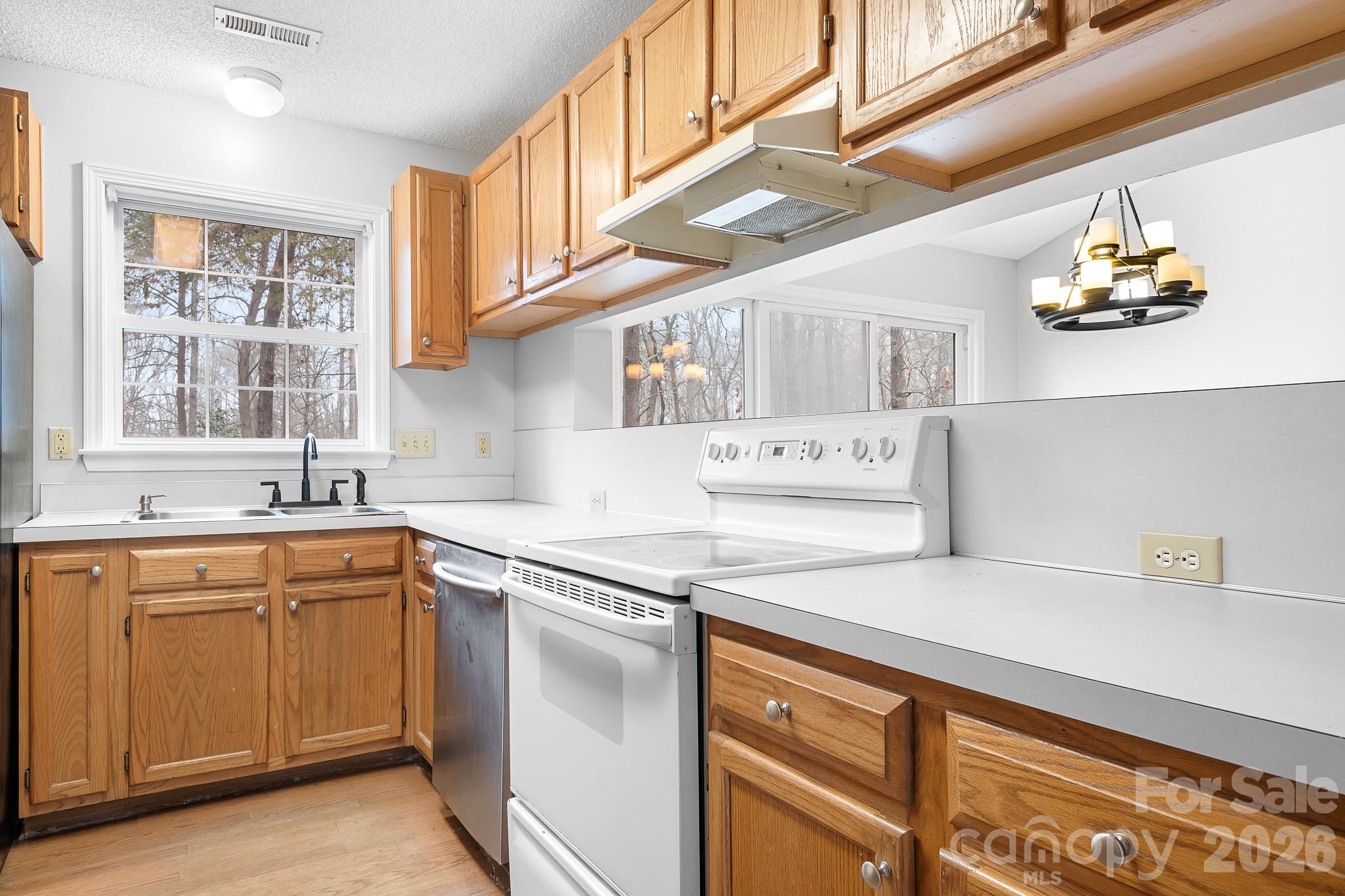 Single Family Residence at 177 Highland Woods Court, Denver, photo 7 of 23