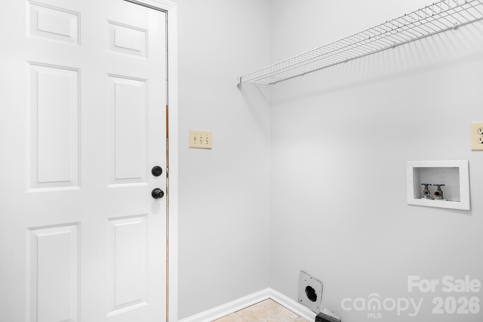 Single Family Residence at 177 Highland Woods Court, Denver, photo 17 of 23