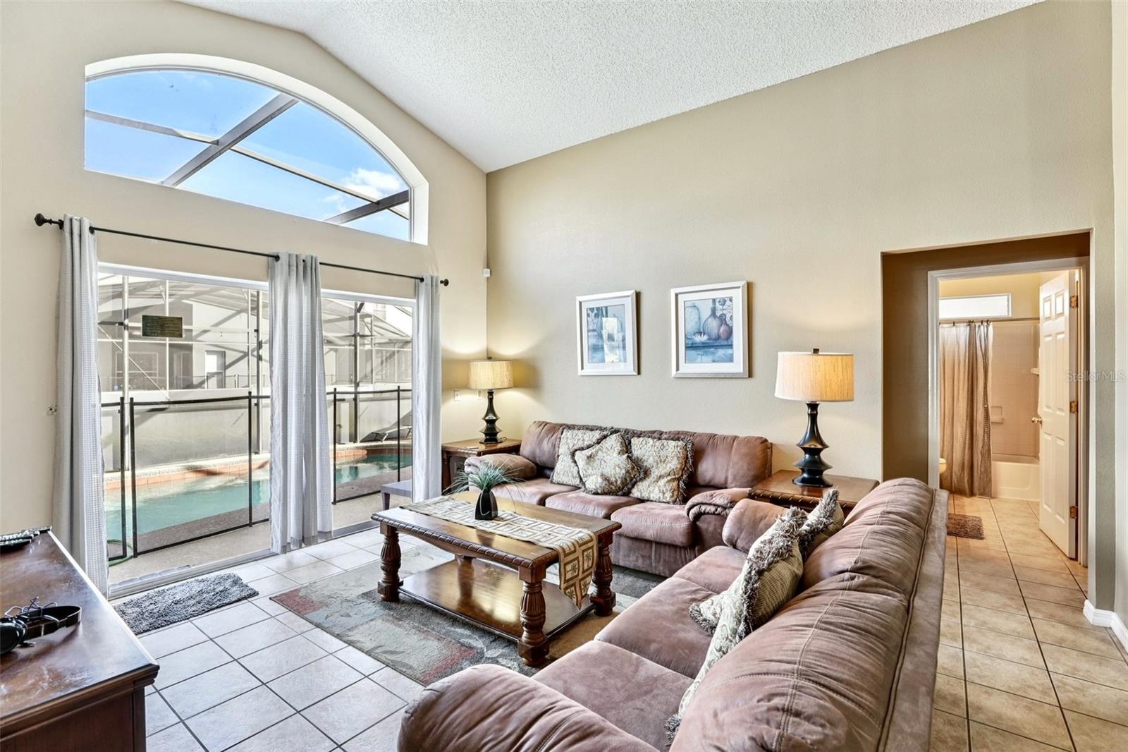 Single Family Residence at 151 HIDEAWAY BEACH LN, KISSIMMEE, photo 3 of 46