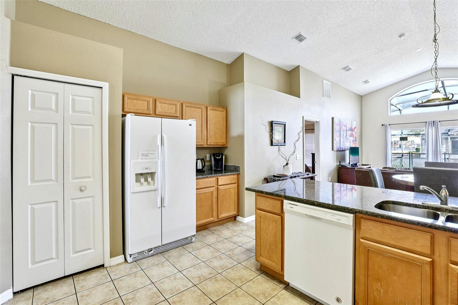 Single Family Residence at 151 HIDEAWAY BEACH LN, KISSIMMEE, photo 22 of 46