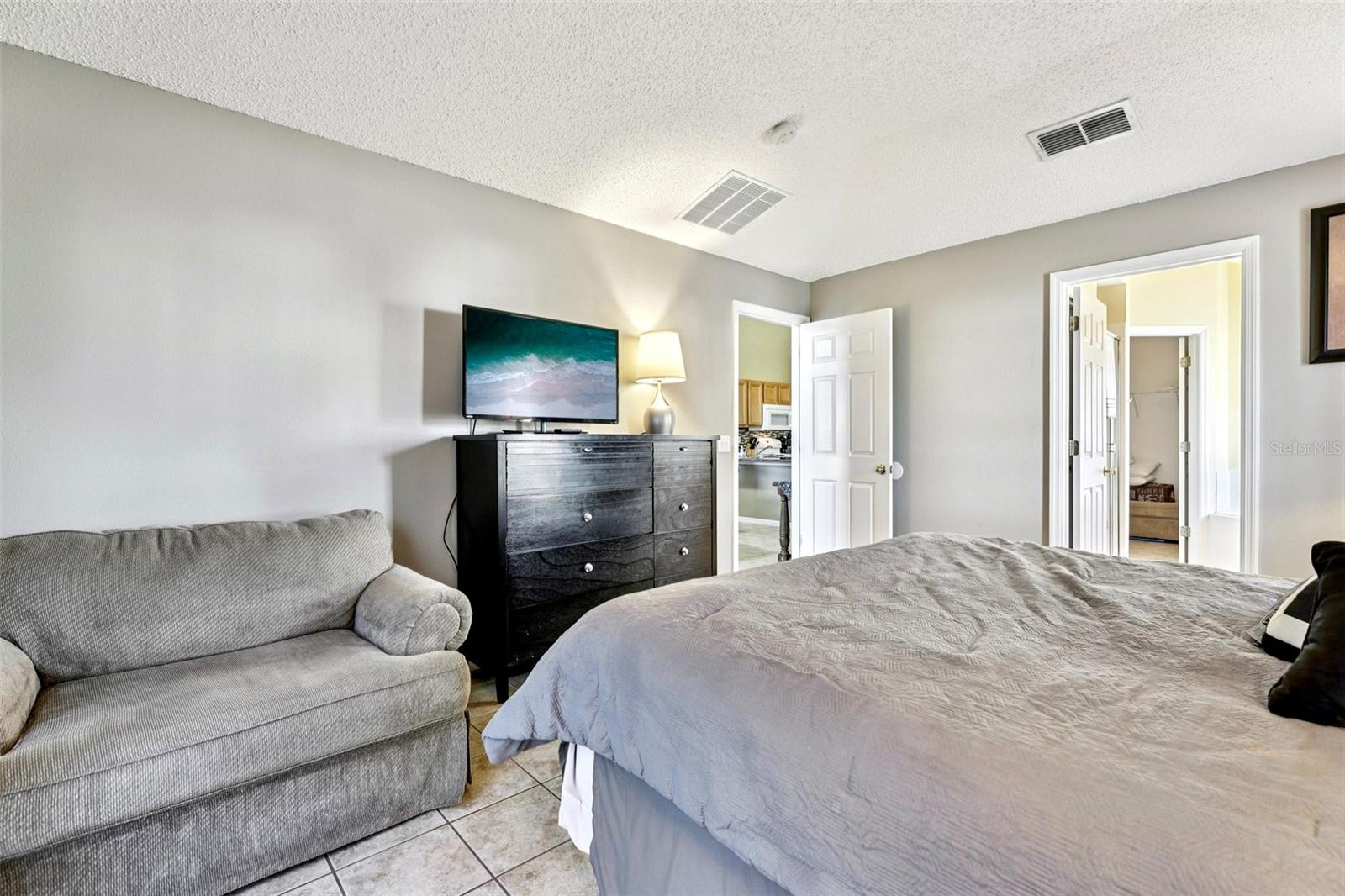 Single Family Residence at 151 HIDEAWAY BEACH LN, KISSIMMEE, photo 27 of 46