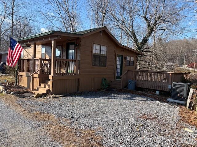 right front corner & parking area - 129 Mallard Loop, Waynesville