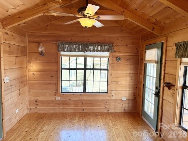family room & dining area - 129 Mallard Loop, Waynesville