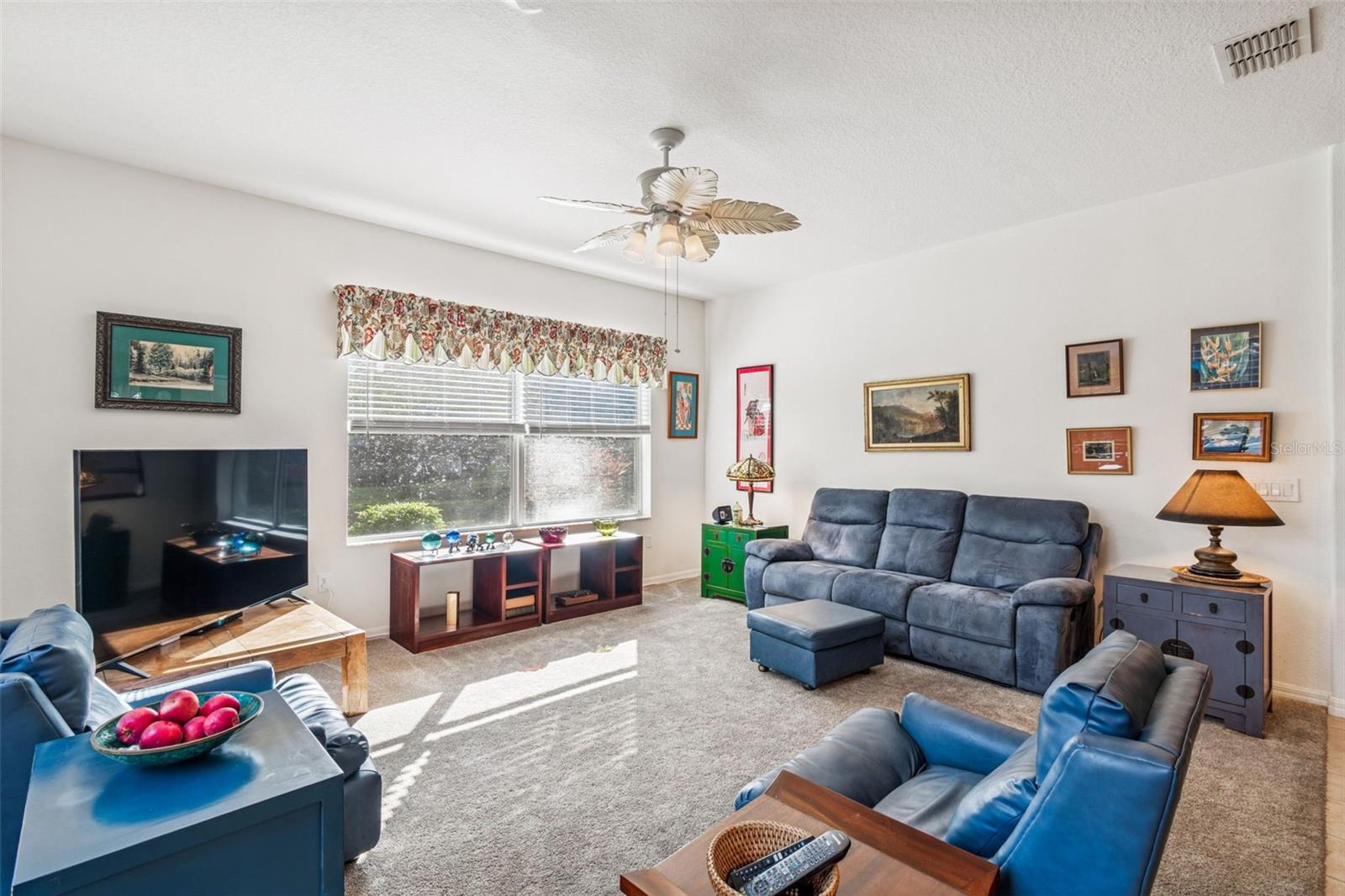 Single Family Residence at 18902 GRAND CLUB DR, HUDSON, photo 16 of 59