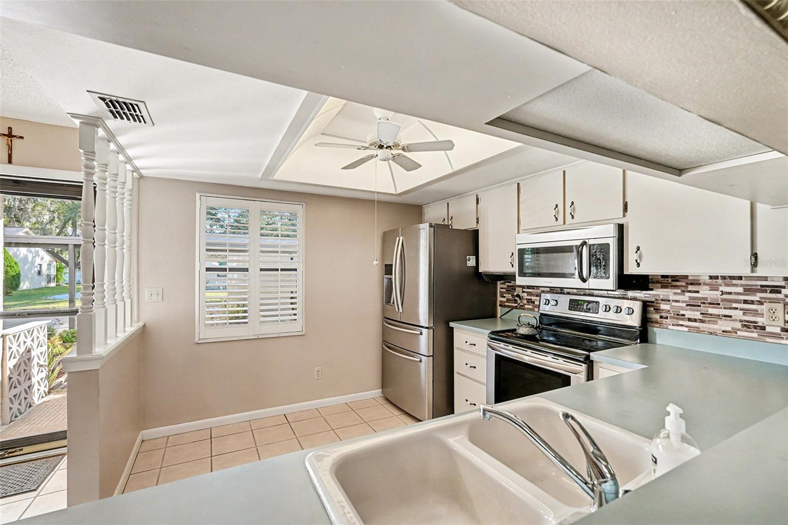 Condominium at 38345 COTTONWOOD PL, ZEPHYRHILLS, photo 10 of 27