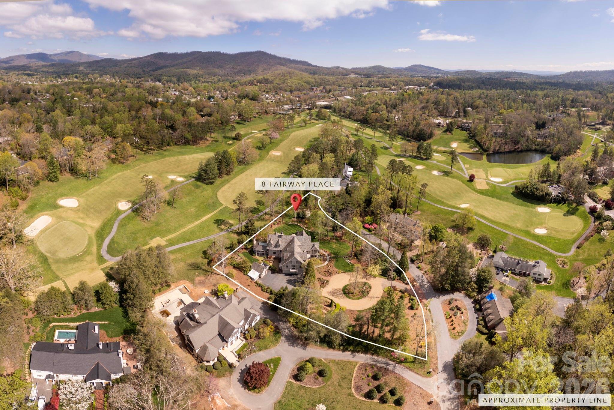 Exceptional setting in Biltmore Forest - 8 Fairway Place, Asheville
