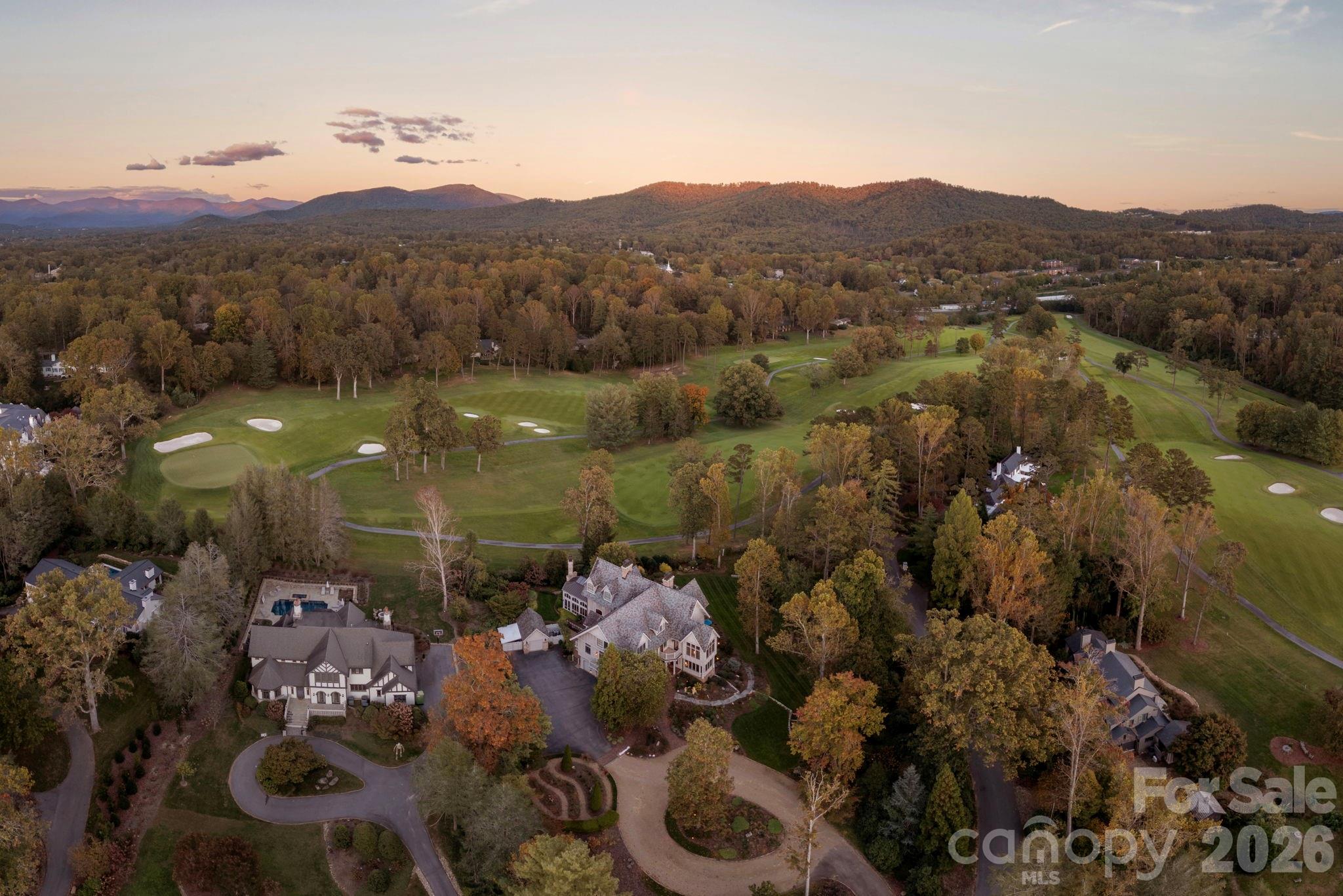 Panoramic views across the Biltmore Forest Country Club golf course - 8 Fairway Place, Asheville