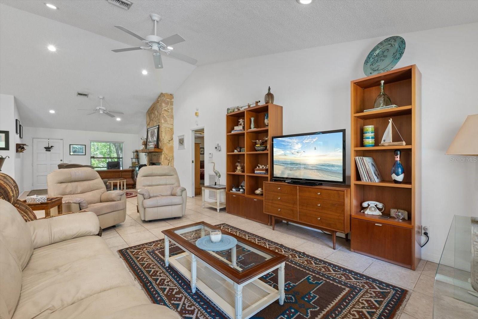 Single Family Residence at 13719 and 13615 SEMINOLE TRL, WIMAUMA, photo 5 of 68