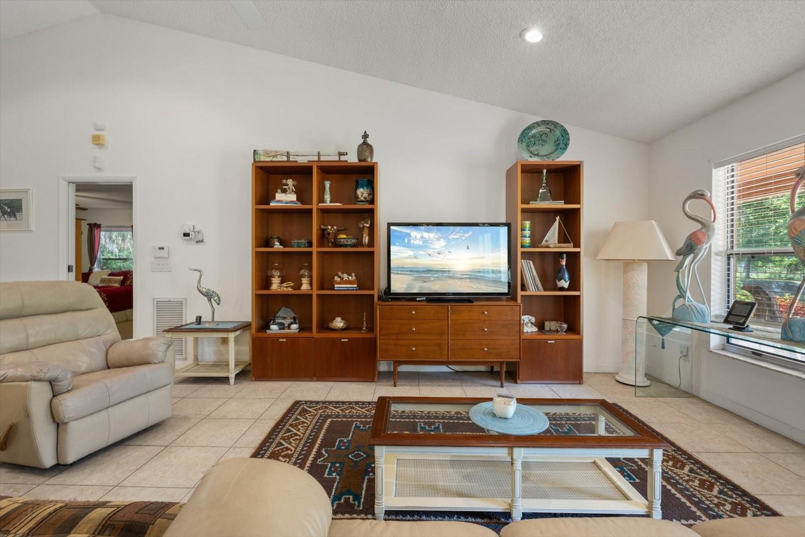 Single Family Residence at 13719 and 13615 SEMINOLE TRL, WIMAUMA, photo 6 of 68