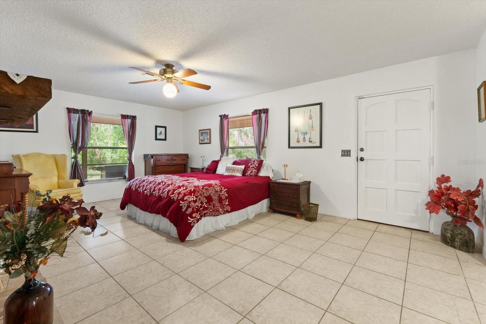 Single Family Residence at 13719 and 13615 SEMINOLE TRL, WIMAUMA, photo 19 of 68