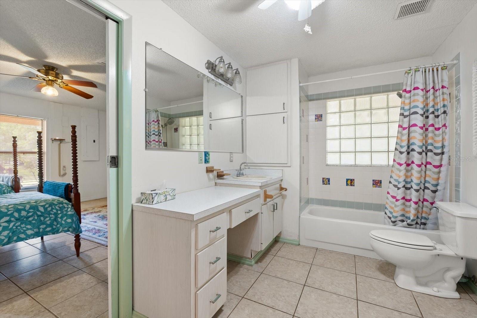 Single Family Residence at 13719 and 13615 SEMINOLE TRL, WIMAUMA, photo 27 of 68