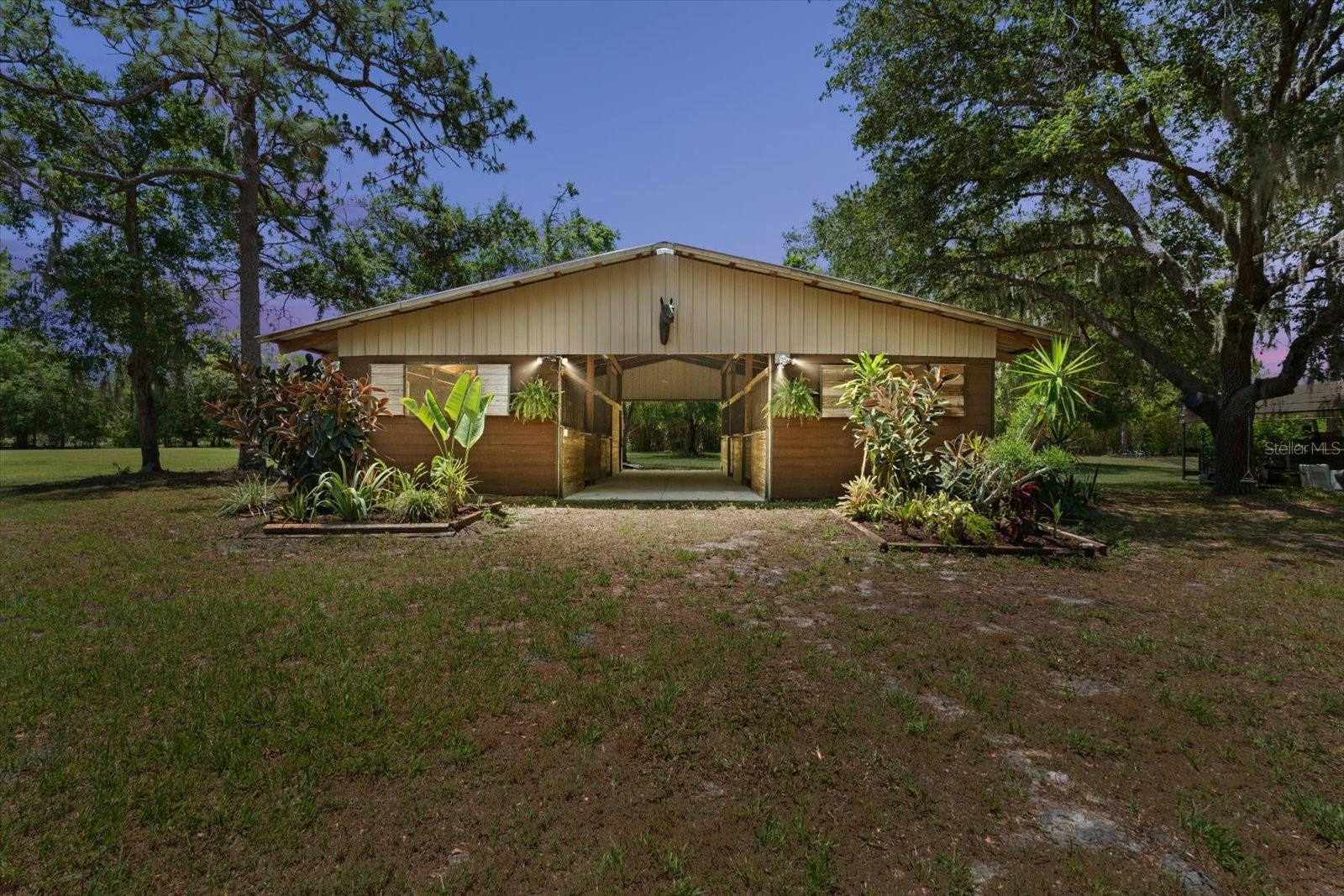 Single Family Residence at 13719 and 13615 SEMINOLE TRL, WIMAUMA, photo 42 of 68