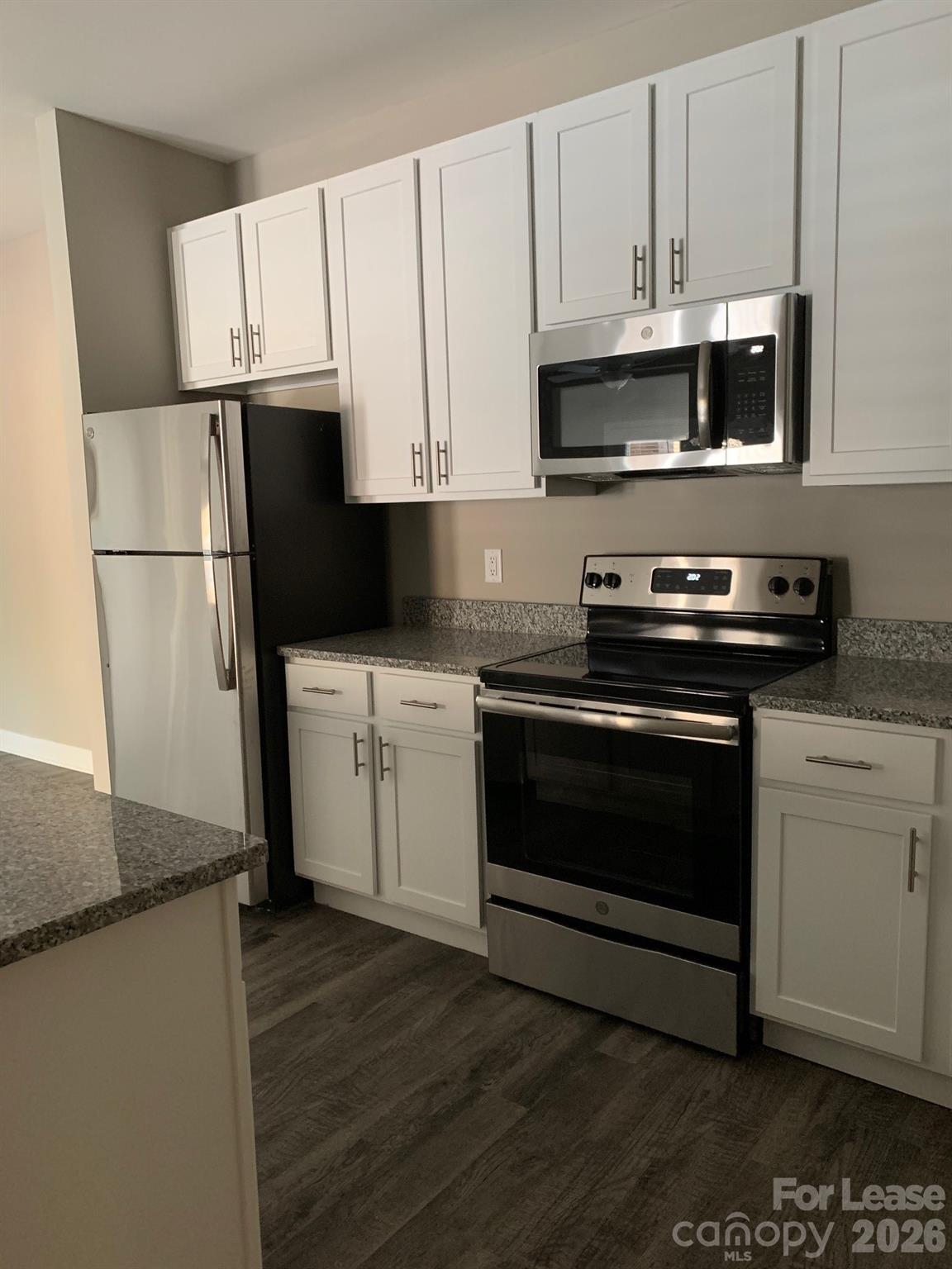 Apartment at 50 Riverside Drive, Hickory, photo 2 of 16