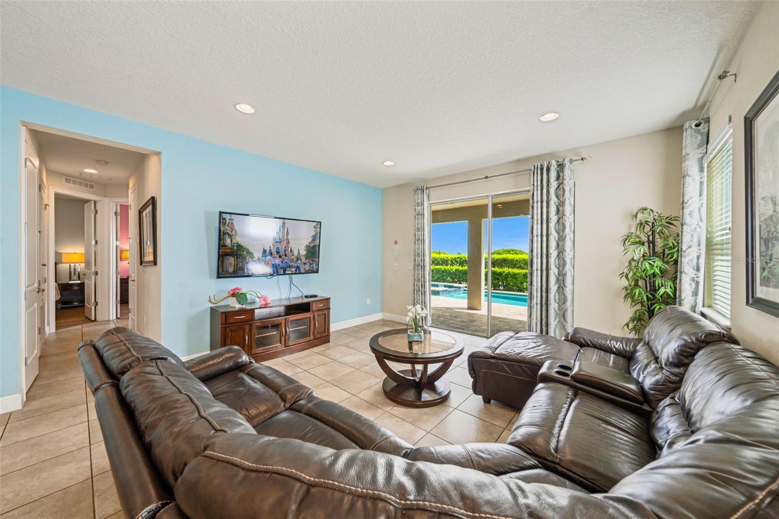 Single Family Residence at 231 LASSO DR, KISSIMMEE, photo 5 of 55