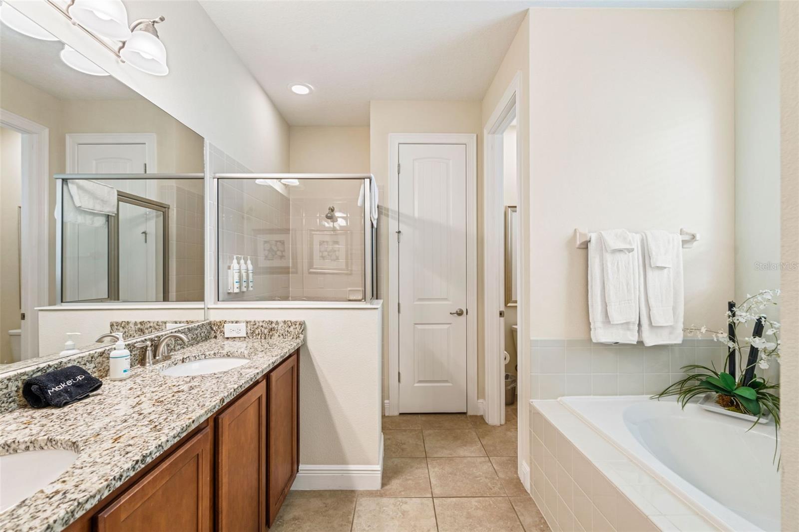 Single Family Residence at 231 LASSO DR, KISSIMMEE, photo 9 of 55