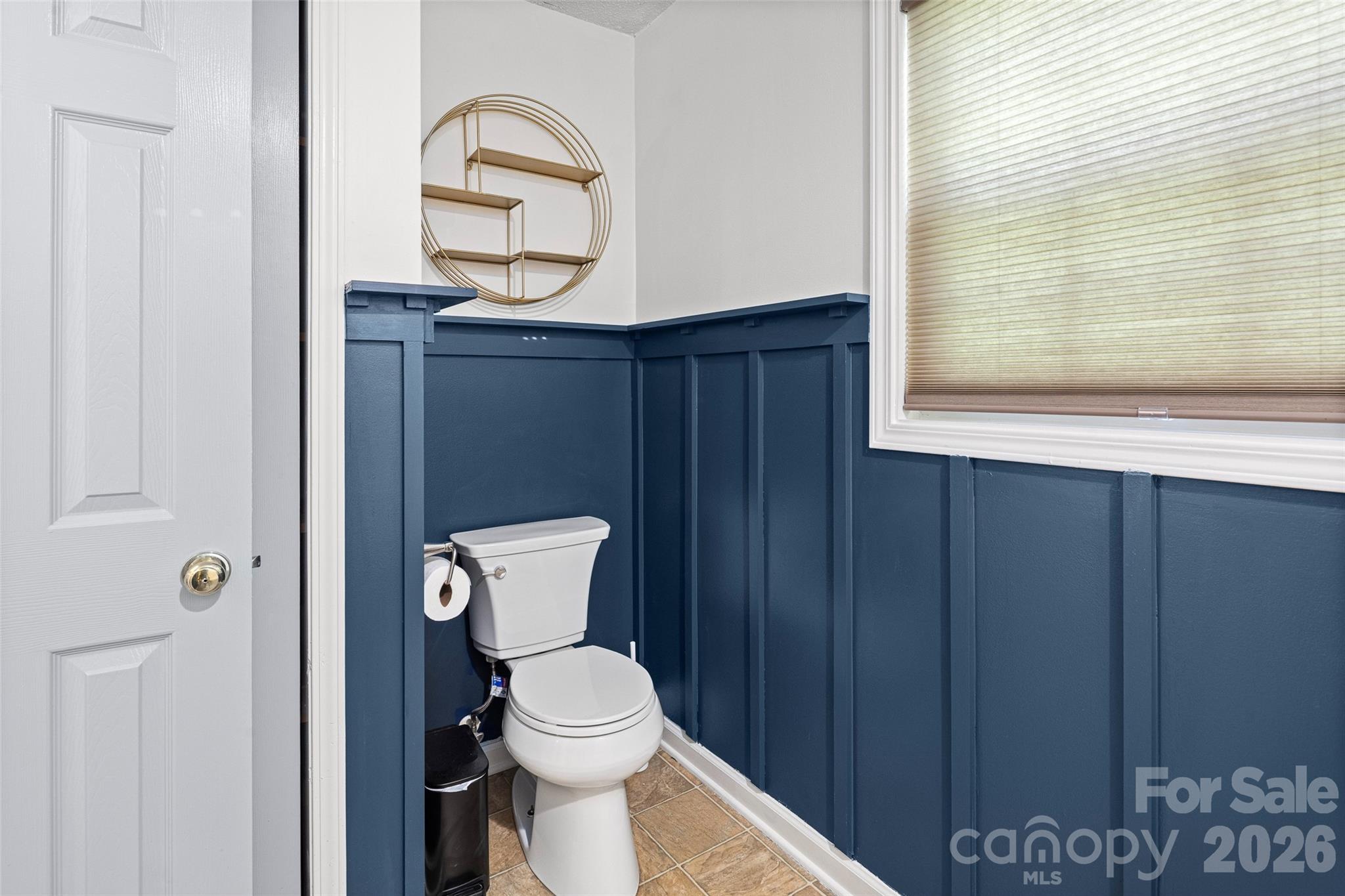 master bathroom en suite - 28 Grove Garden Avenue, Candler