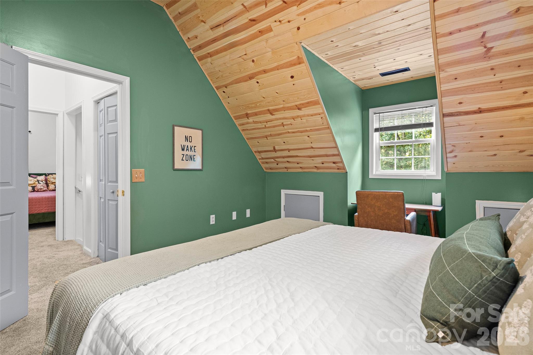 second bedroom - 28 Grove Garden Avenue, Candler