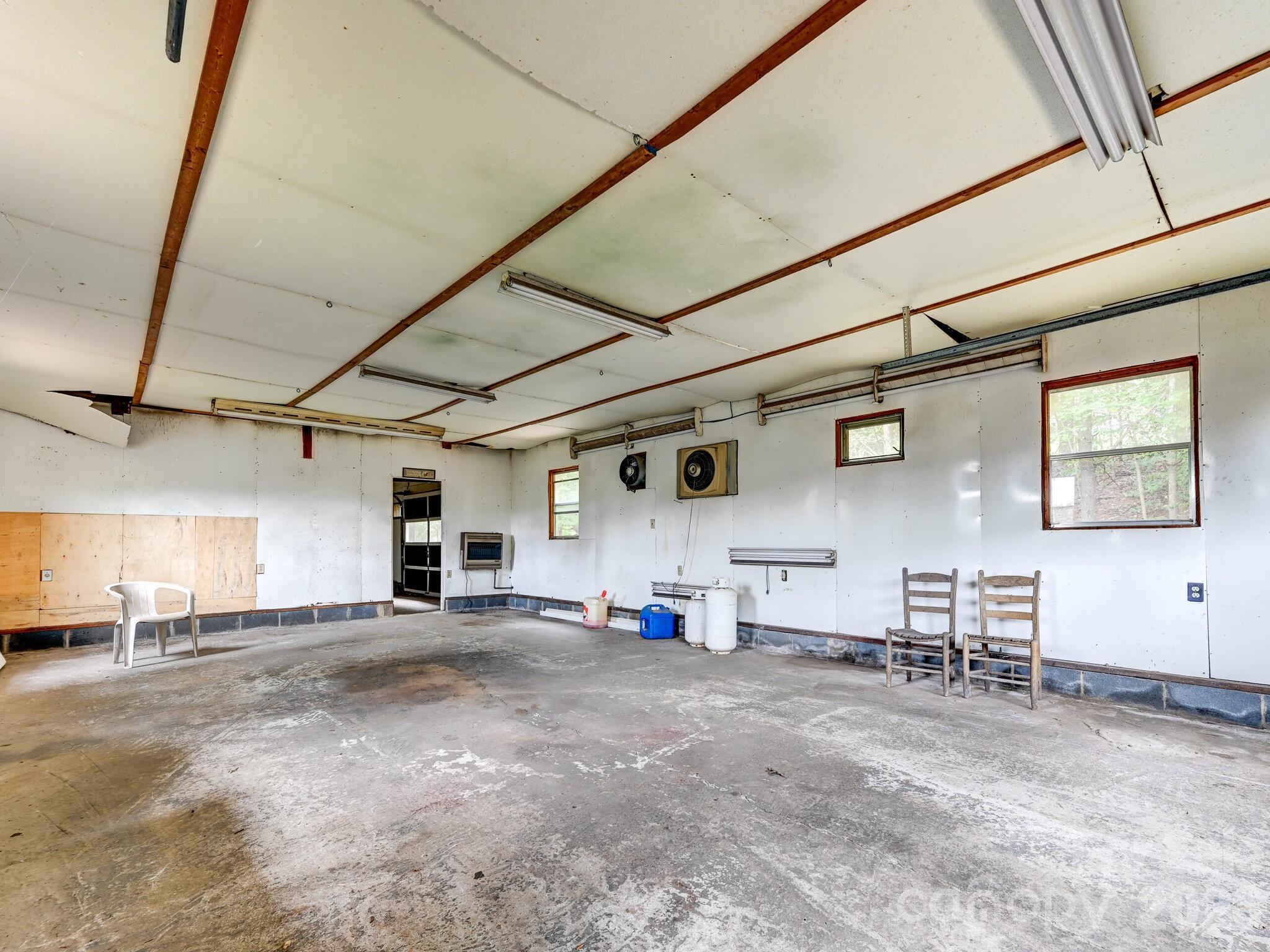 Single Family Residence at 651 Case Cove Road, Candler, photo 28 of 47