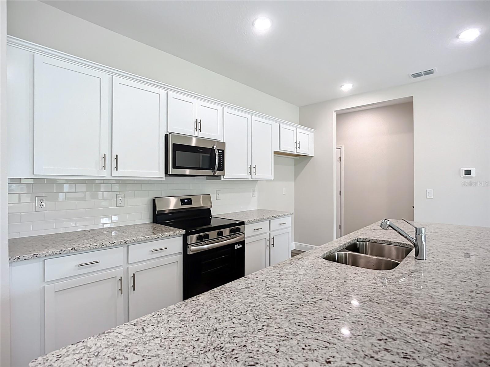 Single Family Residence at 2624 ATWATER DR, NORTH PORT, photo 18 of 93