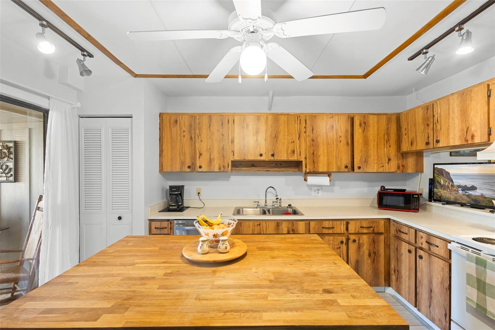 Half Duplex at 44 FORE DR, NEW SMYRNA BEACH, photo 17 of 39