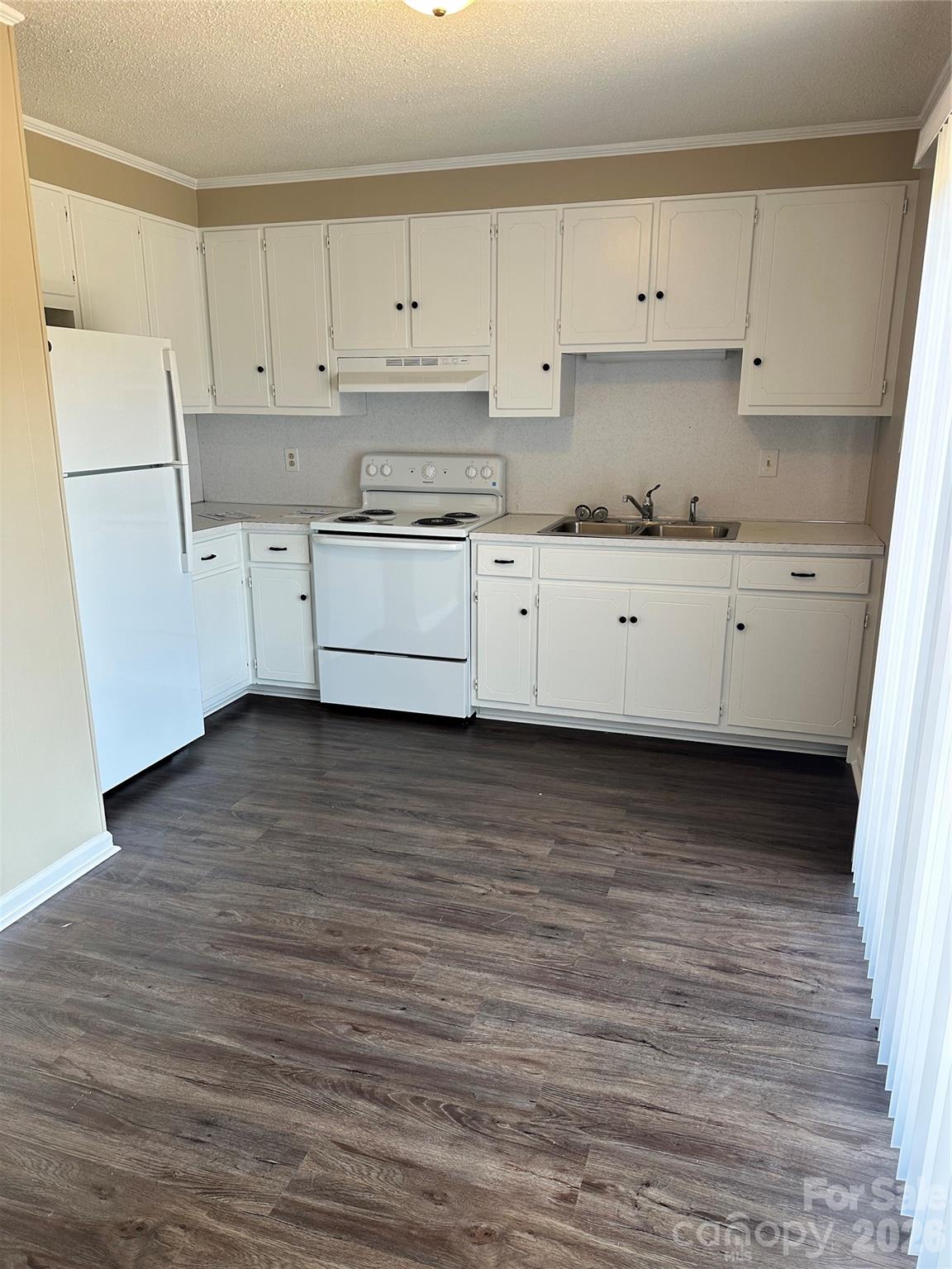 Apartment 3 - Upper Building - 2 Bedrooms 1 1/2 Baths - 18 Berkley Avenue, Granite Falls