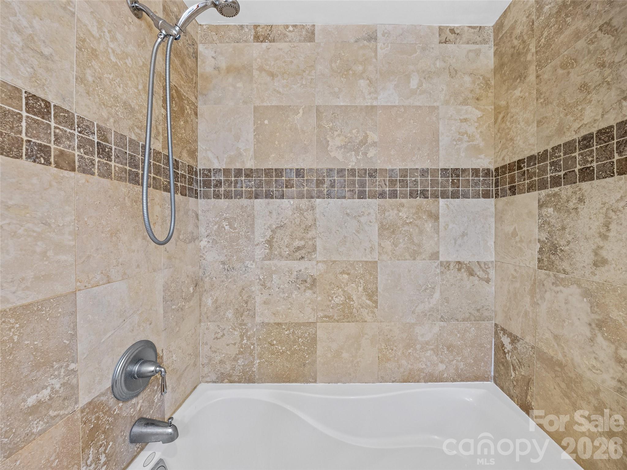 Condominium at 21 Battery Park Avenue, Asheville, photo 20 of 39