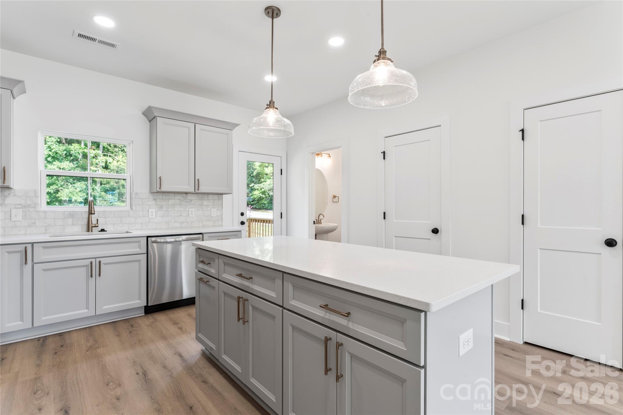Townhouse at 325 Yaupon Court, Fort Mill, photo 14 of 40
