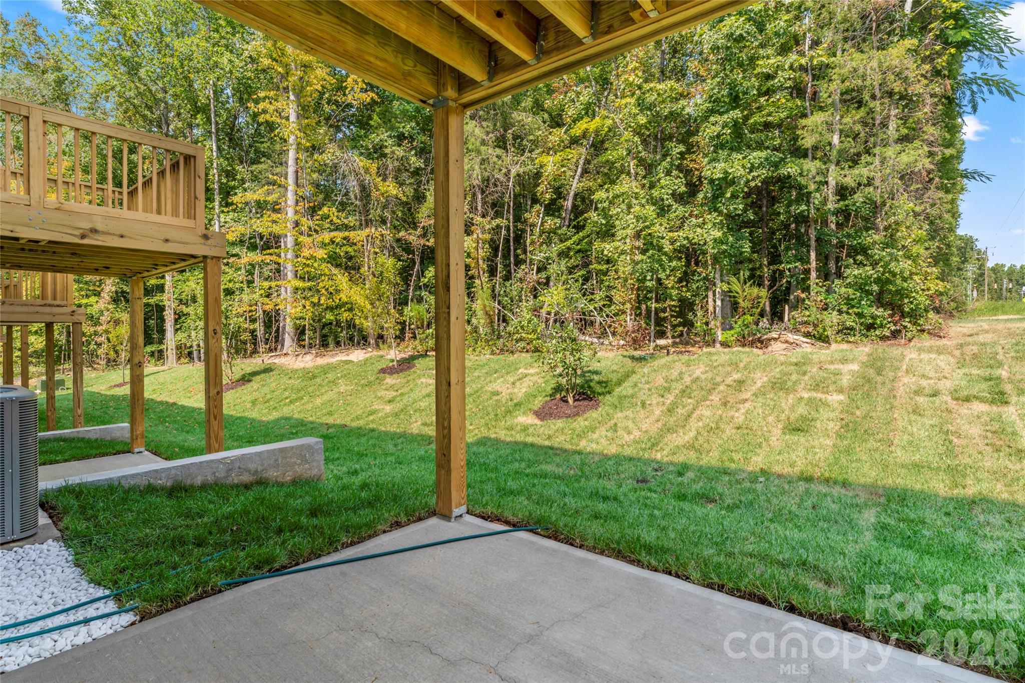 Townhouse at 325 Yaupon Court, Fort Mill, photo 28 of 40