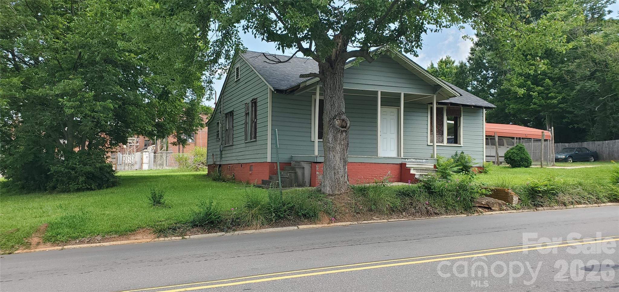 Unimproved Commercial at 309 Monroe Street, Statesville, photo 4 of 9