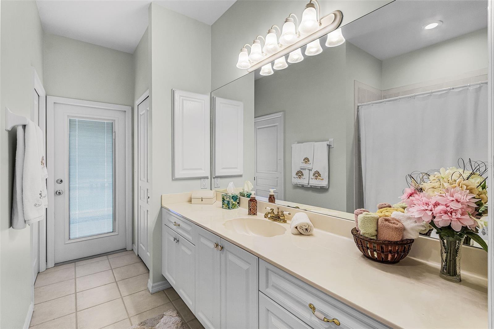 Single Family Residence at 400 GUN CAY LN, PUNTA GORDA, photo 26 of 50