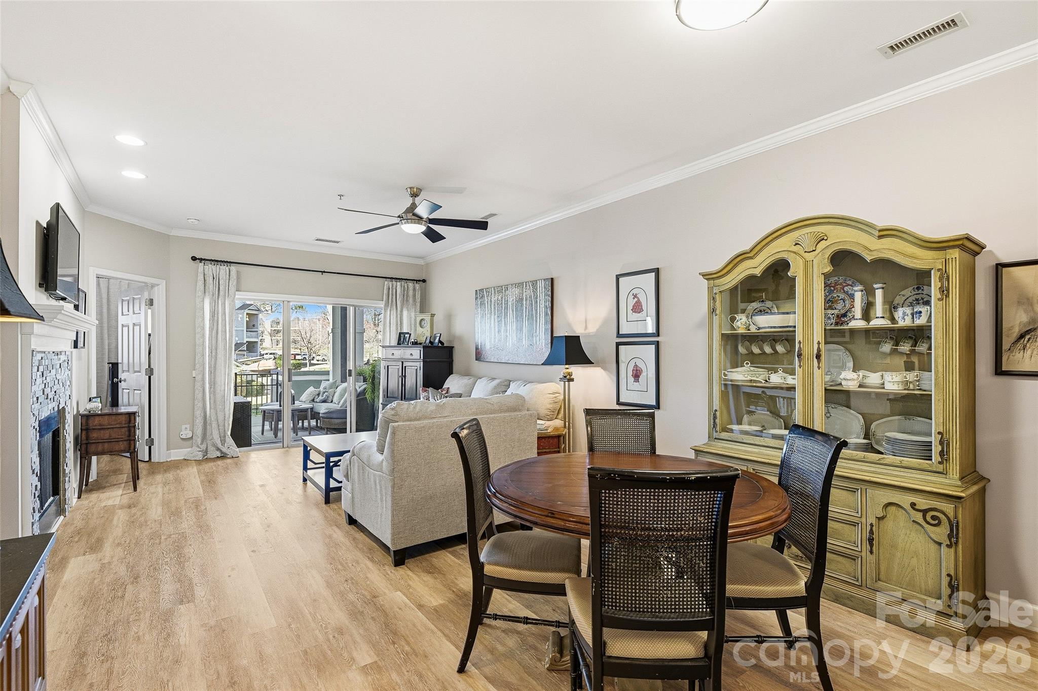 Condominium at 18824 Nautical Drive, Cornelius, photo 12 of 44