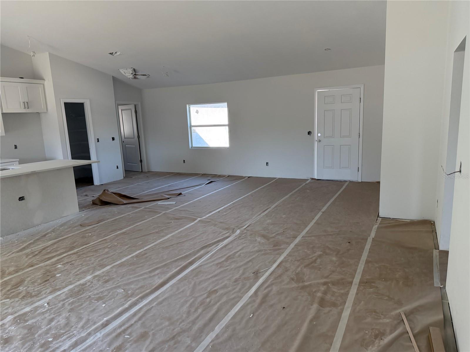 Great room and entry - 15053 MCGRAW AVE, PORT CHARLOTTE